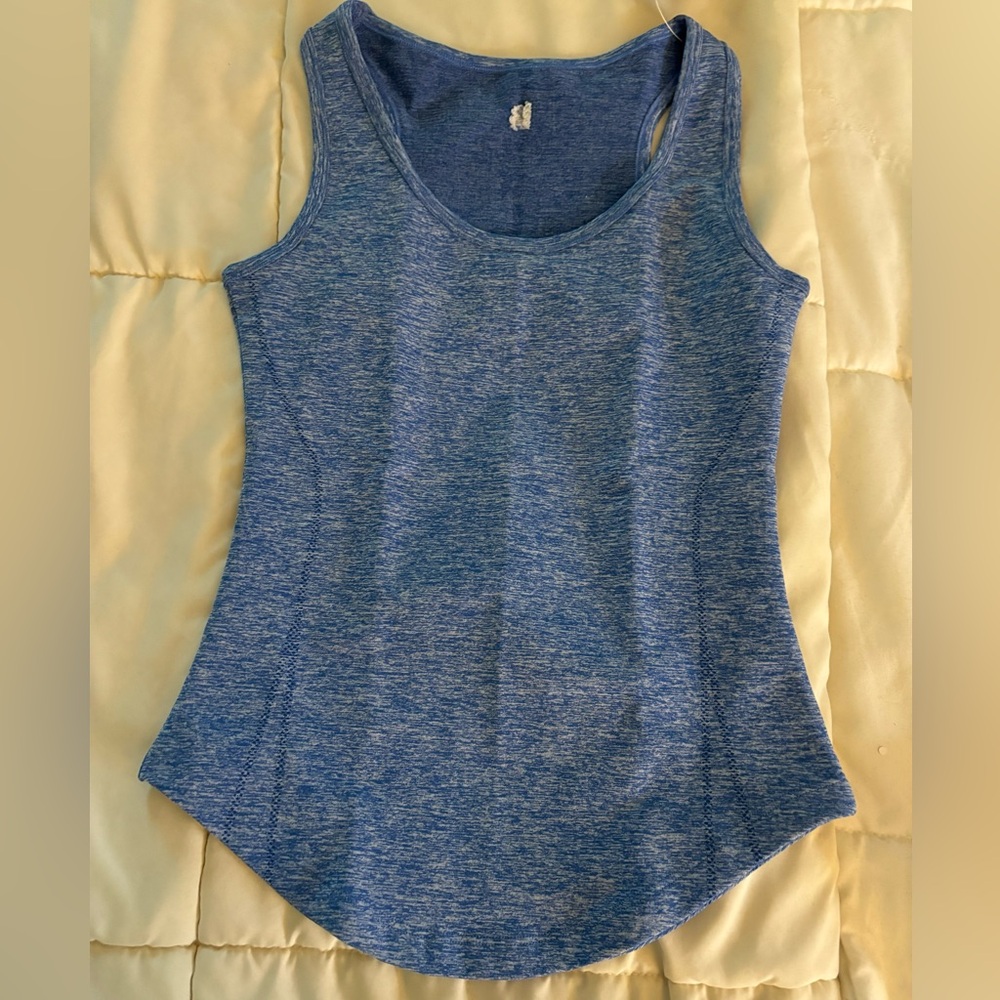 NWT BuffBunny Recharge Seamless Top XS